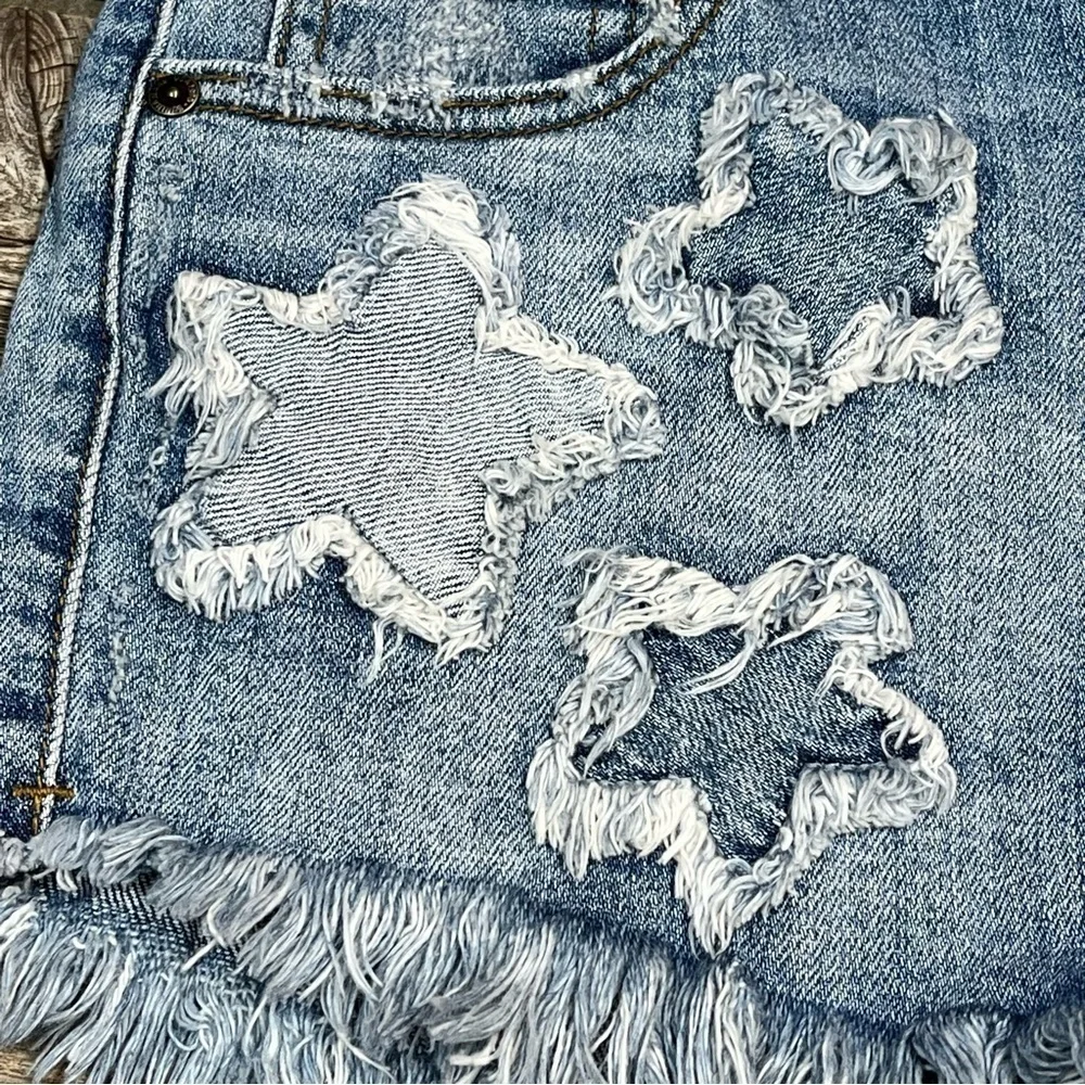 Eunina Blue Jean Shorts XS Lulu High Rise Cut Off Shortie Star Patches